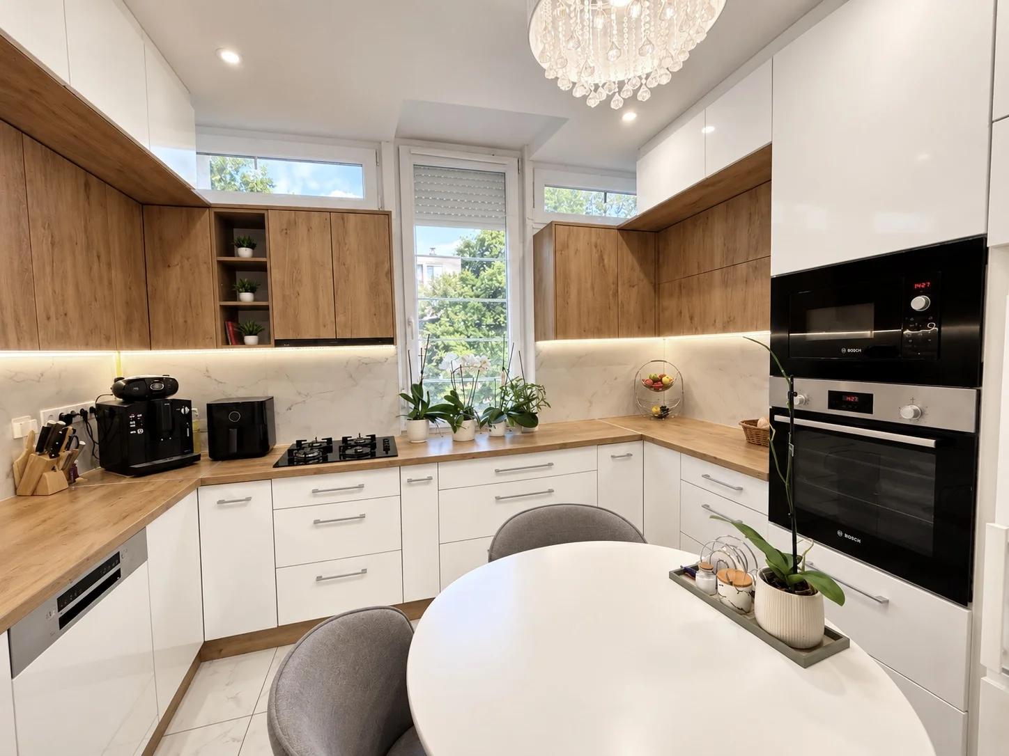 FELÚJÍTOTT, 3 SZOBÁS LAKÁS A NAGYERDŐALJÁN – 71 M², 3 SZOBA, ERKÉLY